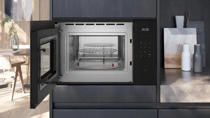 iQ500 Built-In Microwave with grill 59 x 38 cm Siyah iQ500 Built-In Microwave with grill 59 x 38 cm Siyah